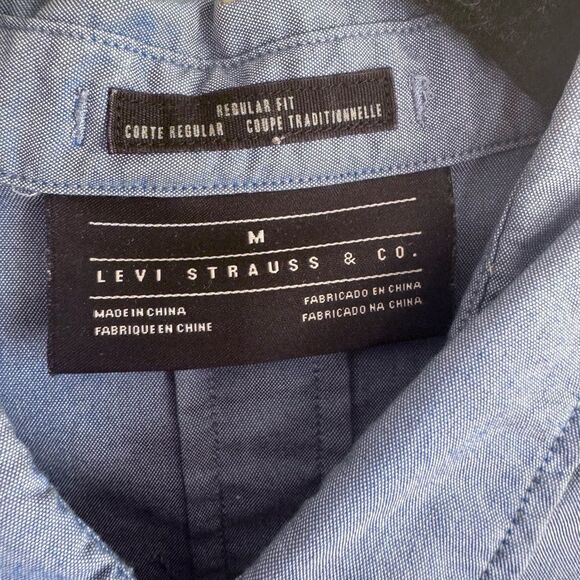 Levi’s Men's Blue Short Sleeve Casual Button Down Shirt - Picture 3 of 3